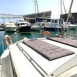 relax-on-a-yacht-barcelona.catalonia-hotels.com/