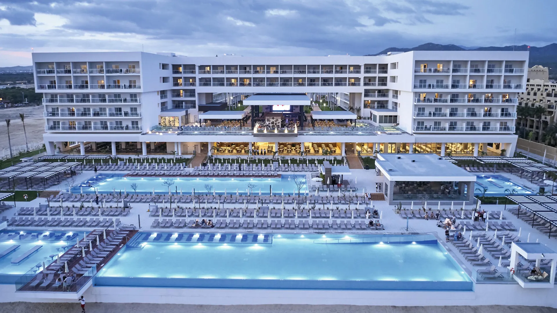 **** Hotel Riu Palace Baja California (Adults Only) Cabo San Lucas Mexico